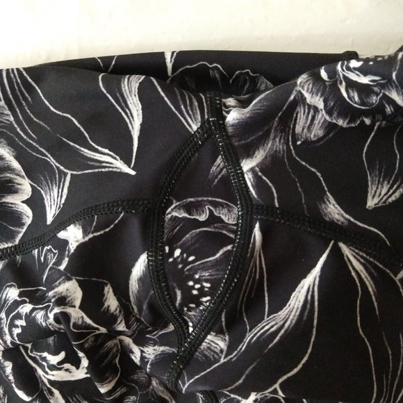 Ideology ID Women's Floral Printed Mesh Inset Ankle Leggings Black Size XL - Picture 6 of 9